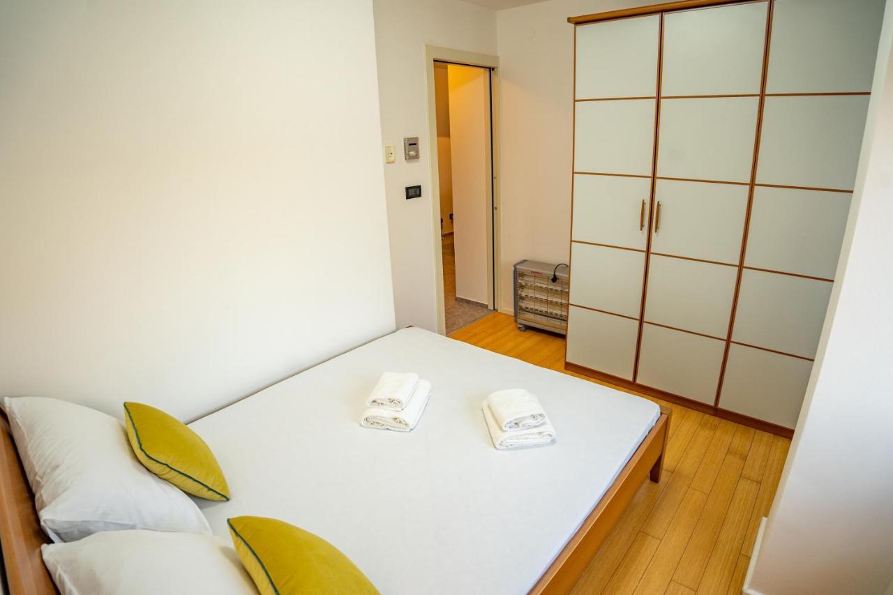 Apartment Luka Rijeka Exterior foto